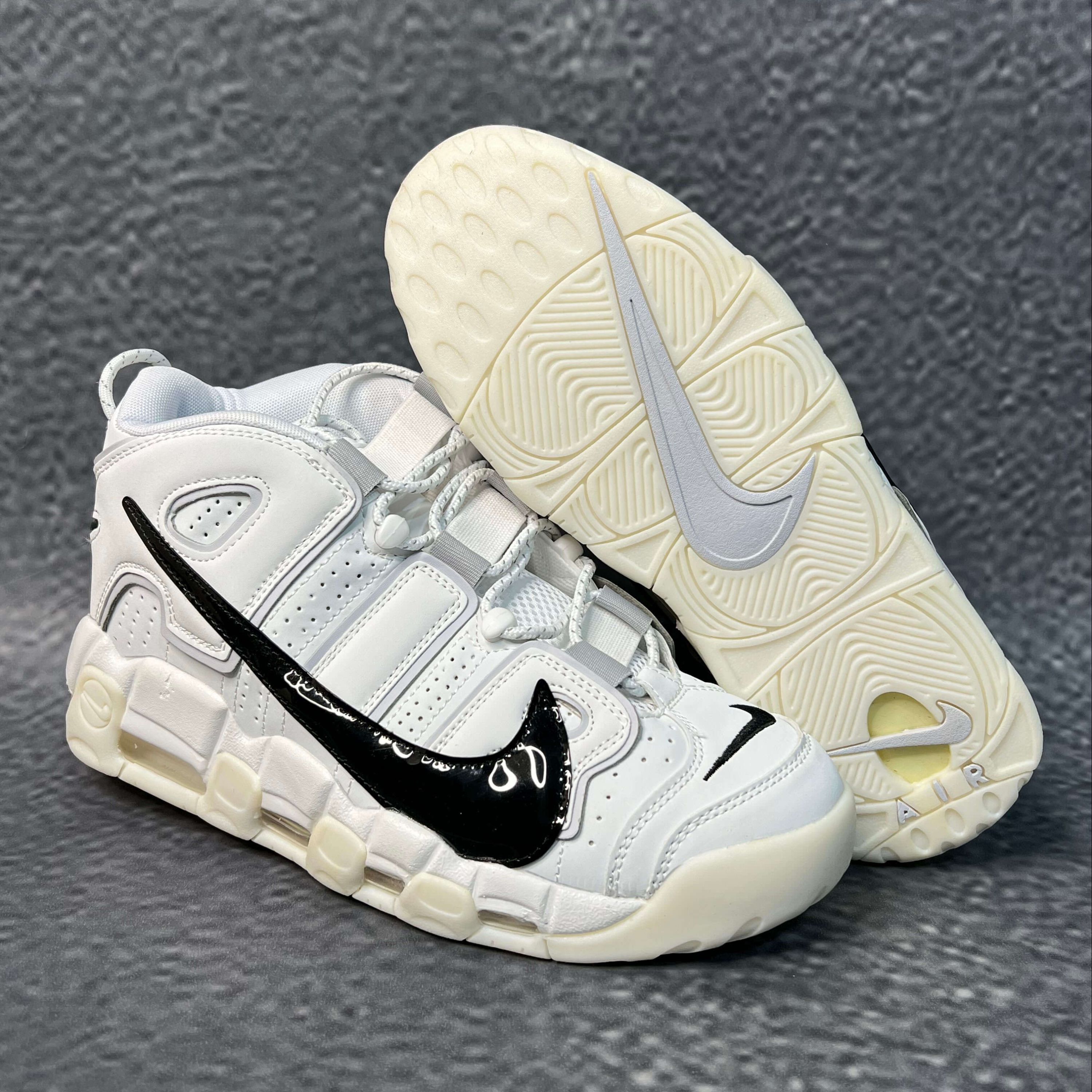 کفش بسکتبالی Air more uptempo - کتونی بسکتبالی نایک مشابه اورجینال