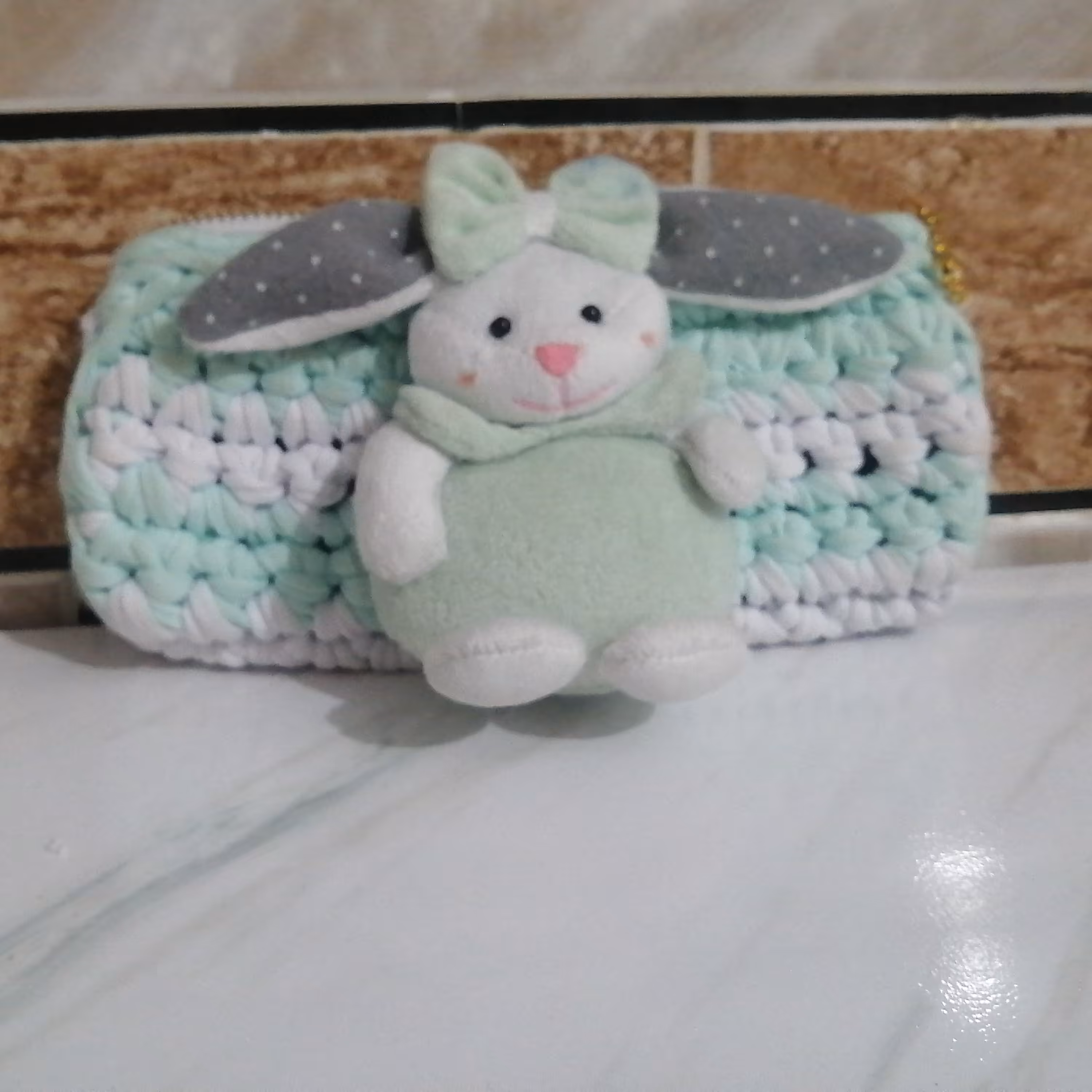 جامدادی. خرگوشی. رنگ. سبز 