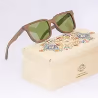 فریم مربعی چوبی// مناسب برای اکثر صورت های مردانه