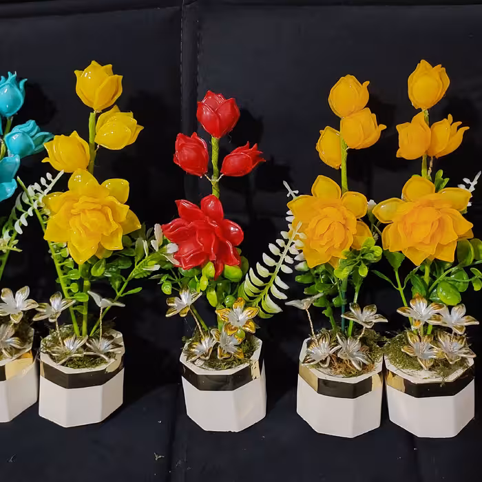 گلدان دیوارکوب