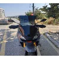 شیشه جلو موتورسیکلت مشکی PEUGEOT XP 400 اتومبیل 2023 2024 مدل 61 سانتی متر رنگ سیاه 4 میلی متوسط MOTOCAM
