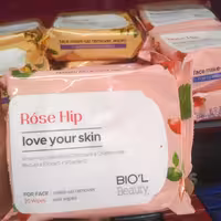 دستمال مرطوب بیول بسته 20 عددی با عصاره های گیاهی