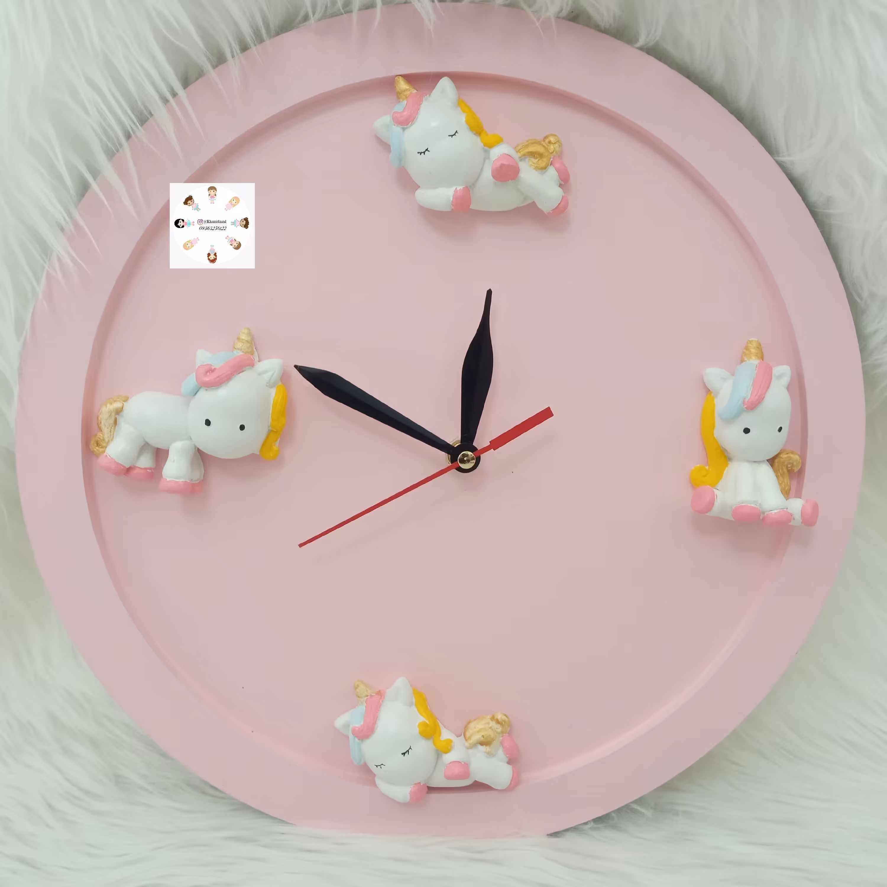 ساعت دخترانه دیواری صورتی و یونی کورنی سایز 35 سانت و بزرگ