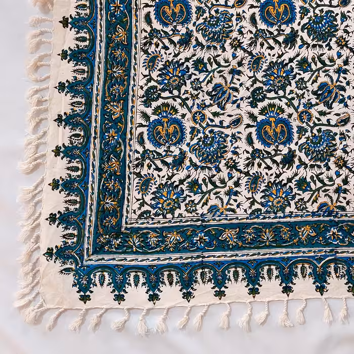 رومیزی قلمکار 100  در 100 ممتاز  طرح میخک سبز