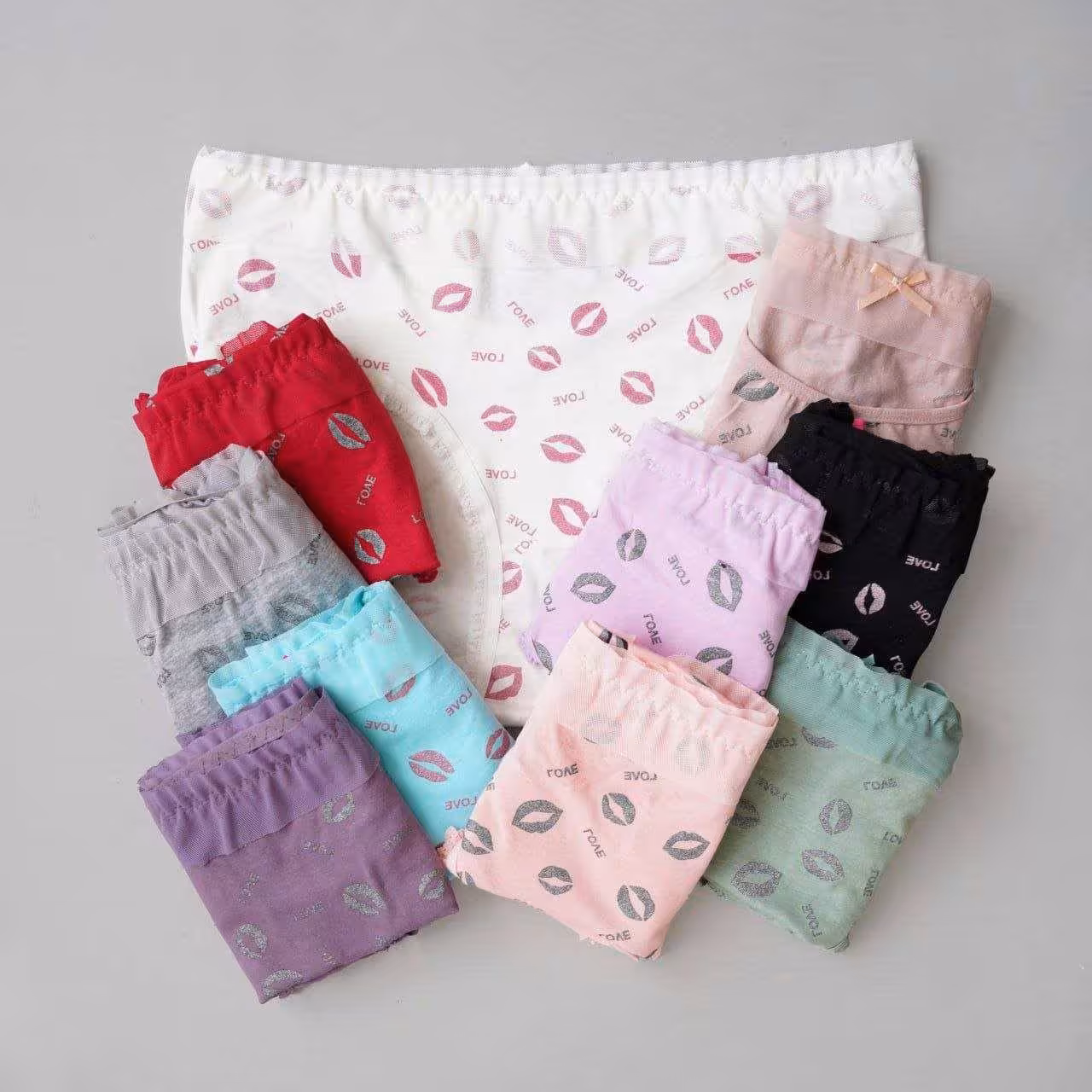 شورت فانتزی زنانه برند ماریا تمام چاپ پشت باز فری سایز تا42