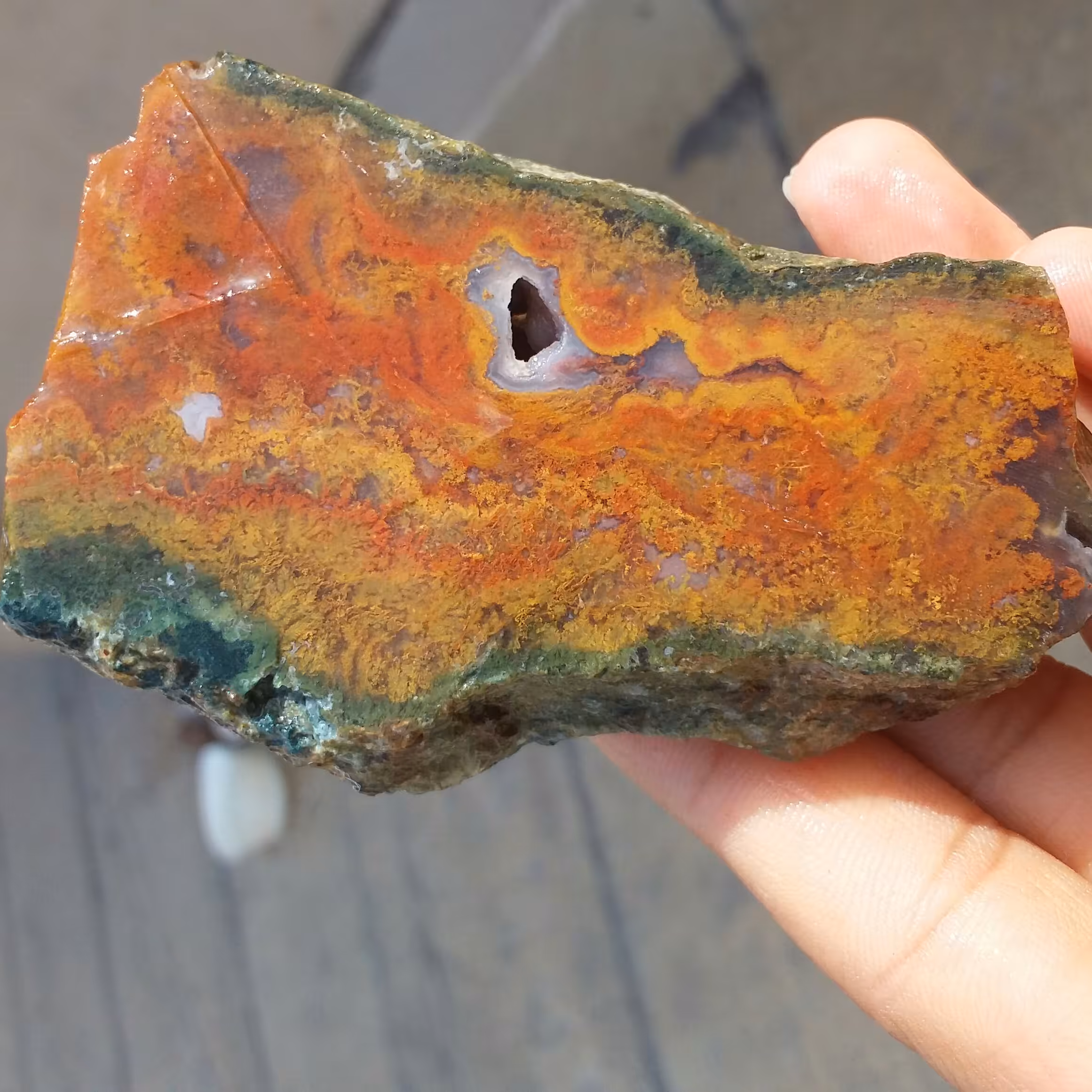 اسلایس سنگ راف عقیق منظره 7رنگ 3قلعه محشر شاهکار خلقت دیدنیی کاملا طبیعی
با قابلیت ساخت چند نگین فوق العاده
کد 9680