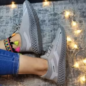 کفش ورزشی کتانی زنانه