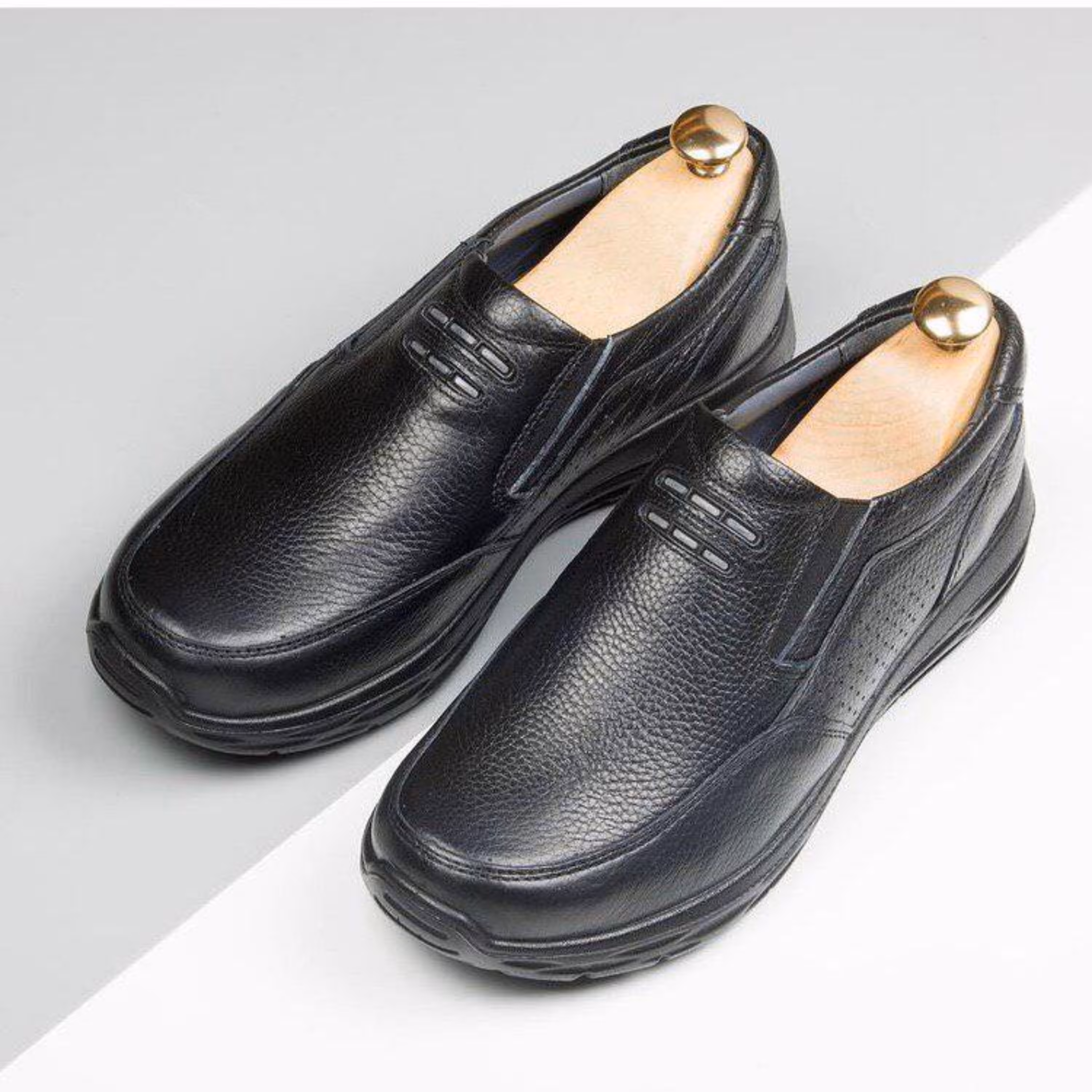 کفش مردانه طبی مدل کلارک 102 بزرگ پا