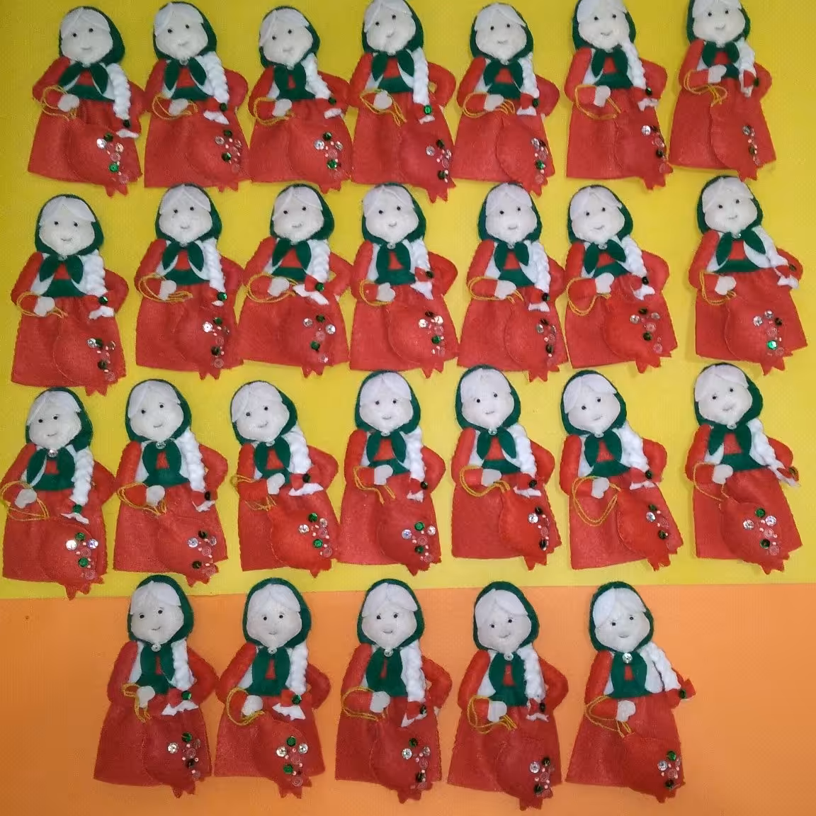 گیفت ننه سرما و انار شب یلدا (20عددی)