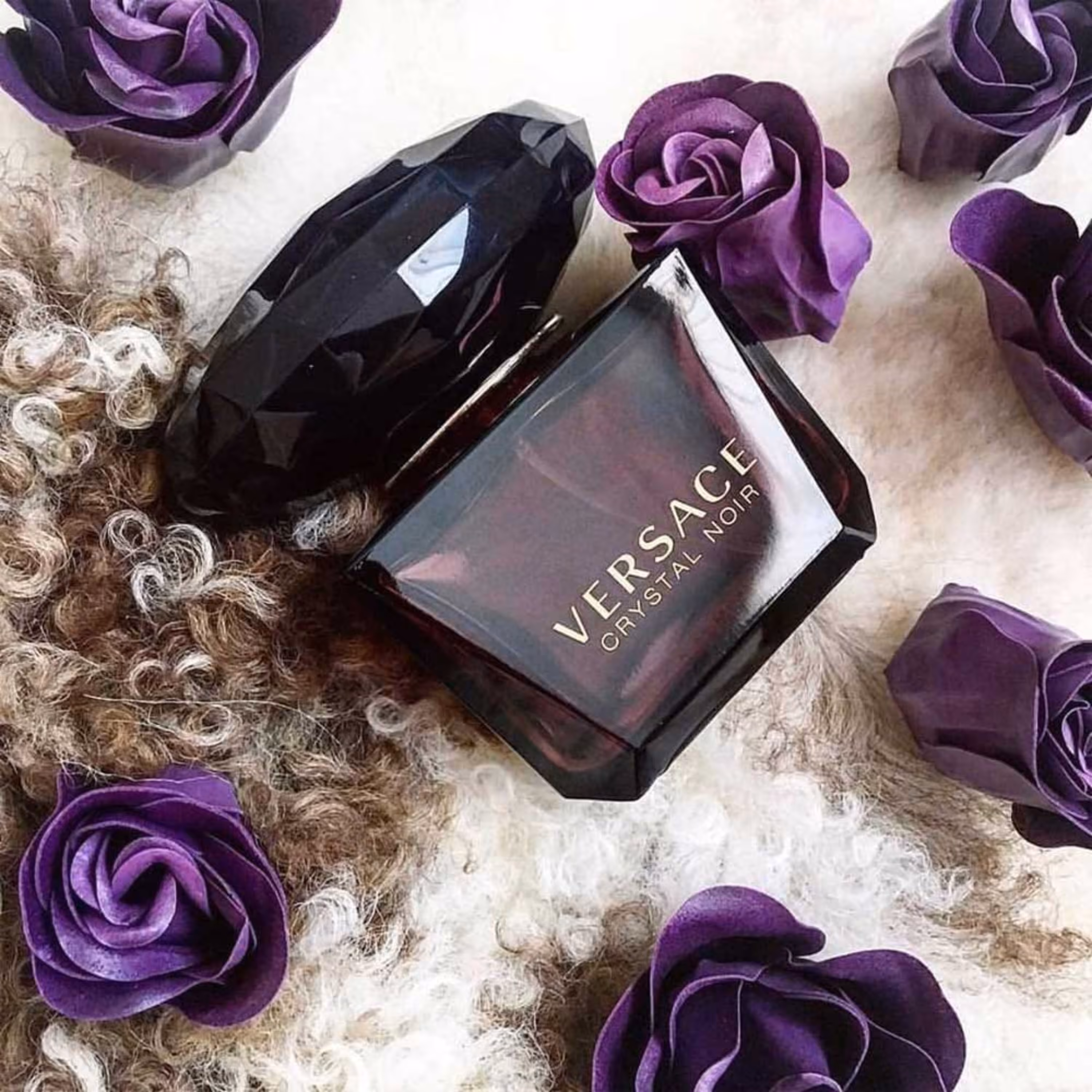 تستر اورجینال عطر ورساچه کریستال نویر ادو پرفیوم-مشکی  Versace Crystal Noir