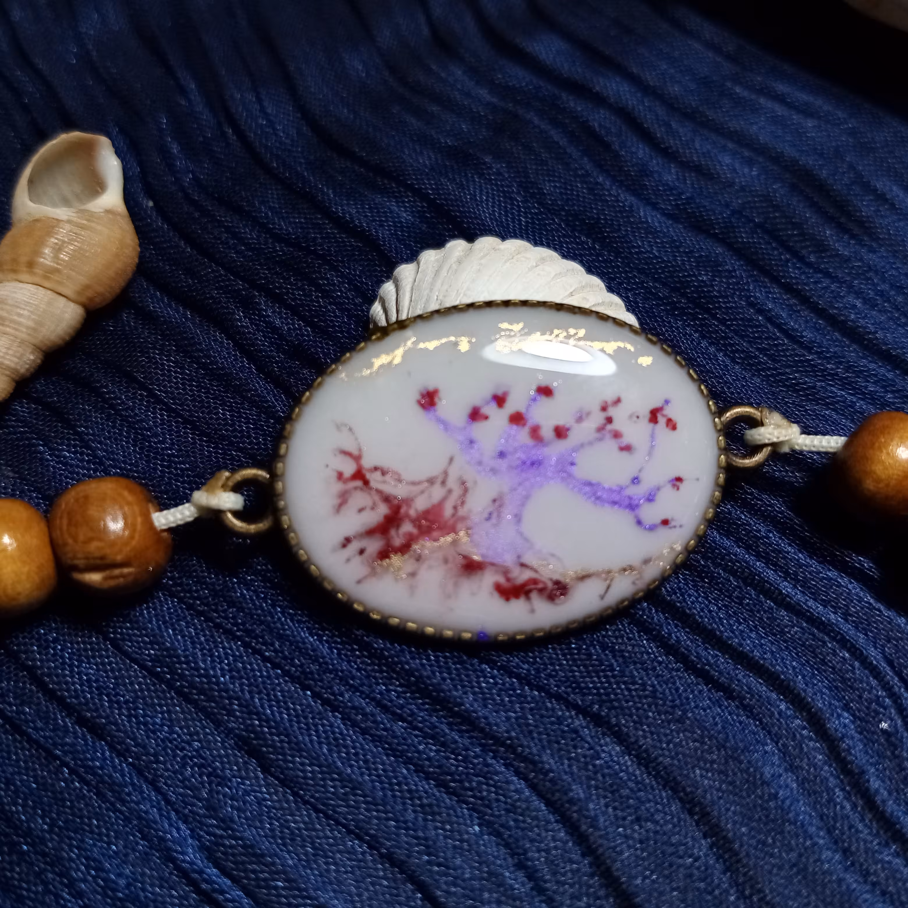 دستبند مهره ای رزینی درخت زندگی با خرج کار غیر رنگ ثابت و قابل سفارش بصورت ست