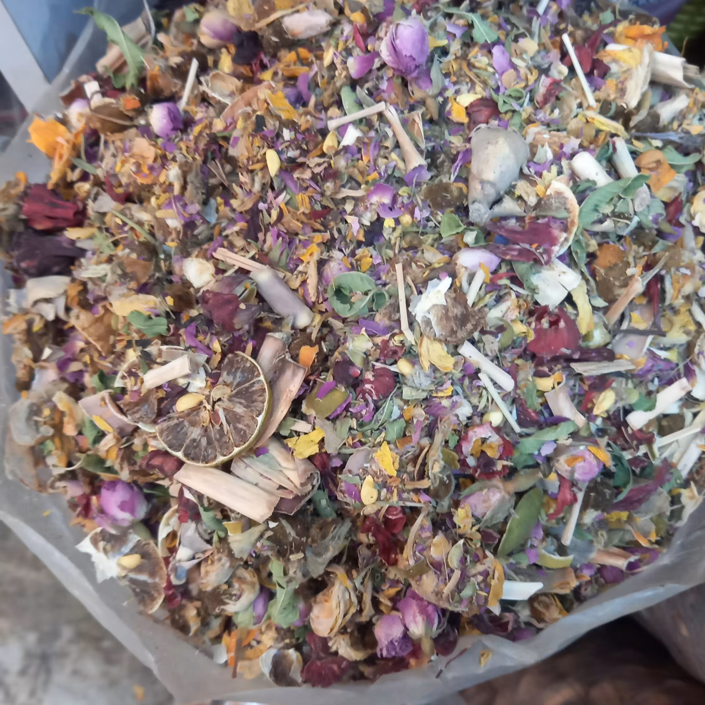 طعم دهنده چای وغذا 