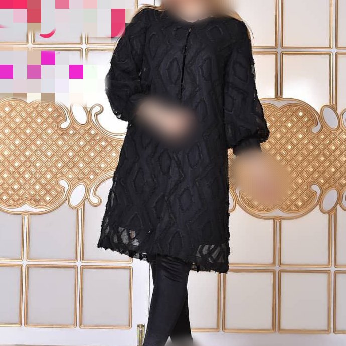 مانتو مشکی پارچه زبرا لوزی قد متوسط