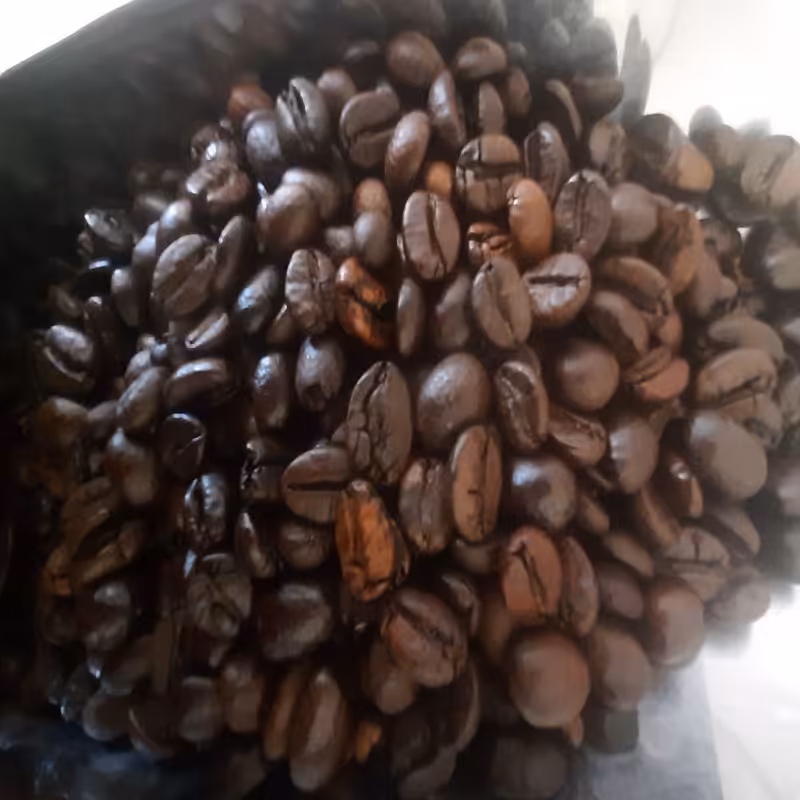 دانه قهوه روبوستا تازه و درجه یک بسته 1کیلویی