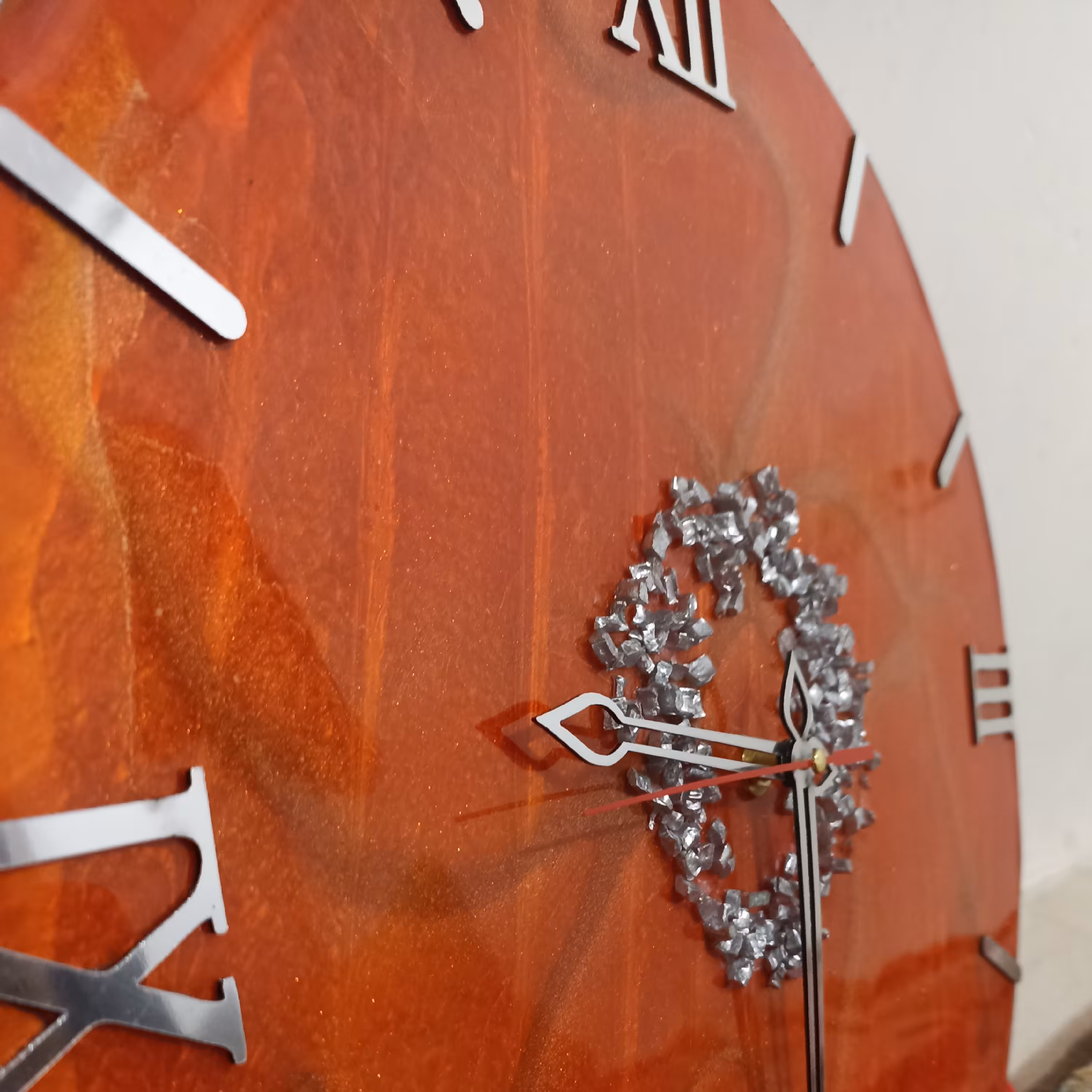 ساعت رزینی نارنجی