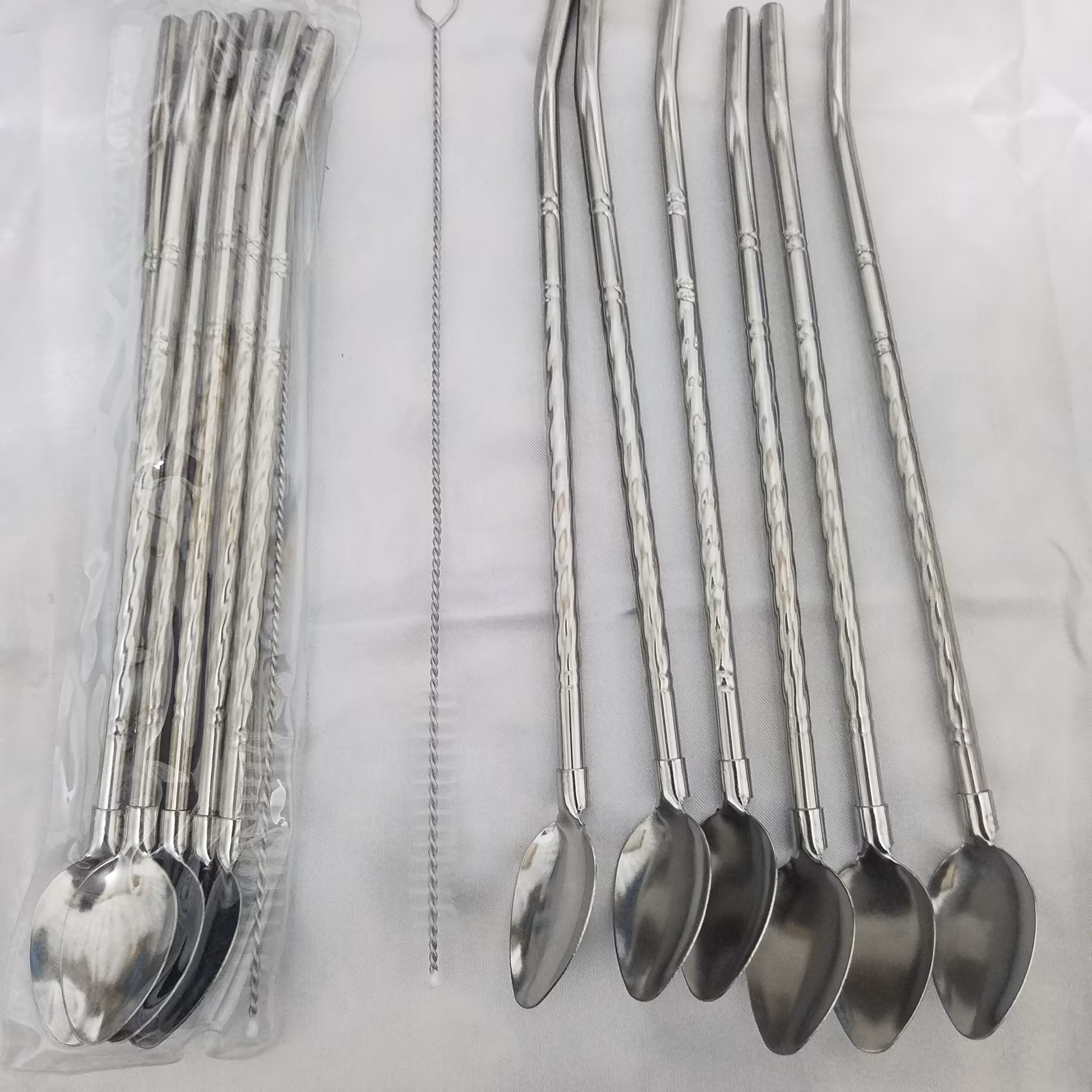 قاشق نی دار طرح دار