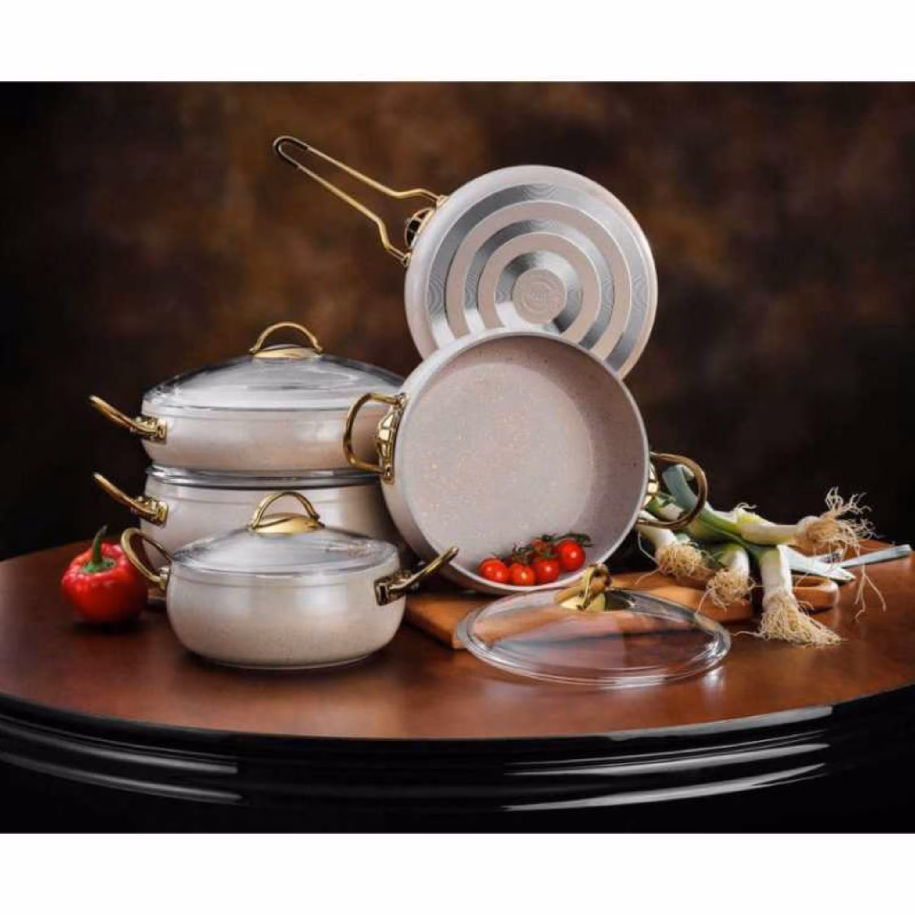 سرویس قابلمه 10 پارچه pmtمدل آنتیک کرم