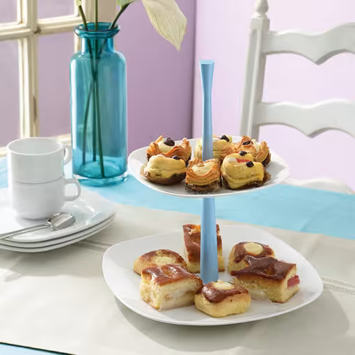 ظرف پذیرایی چینی زرین دو طبقه سفید با پایه استیل آبی