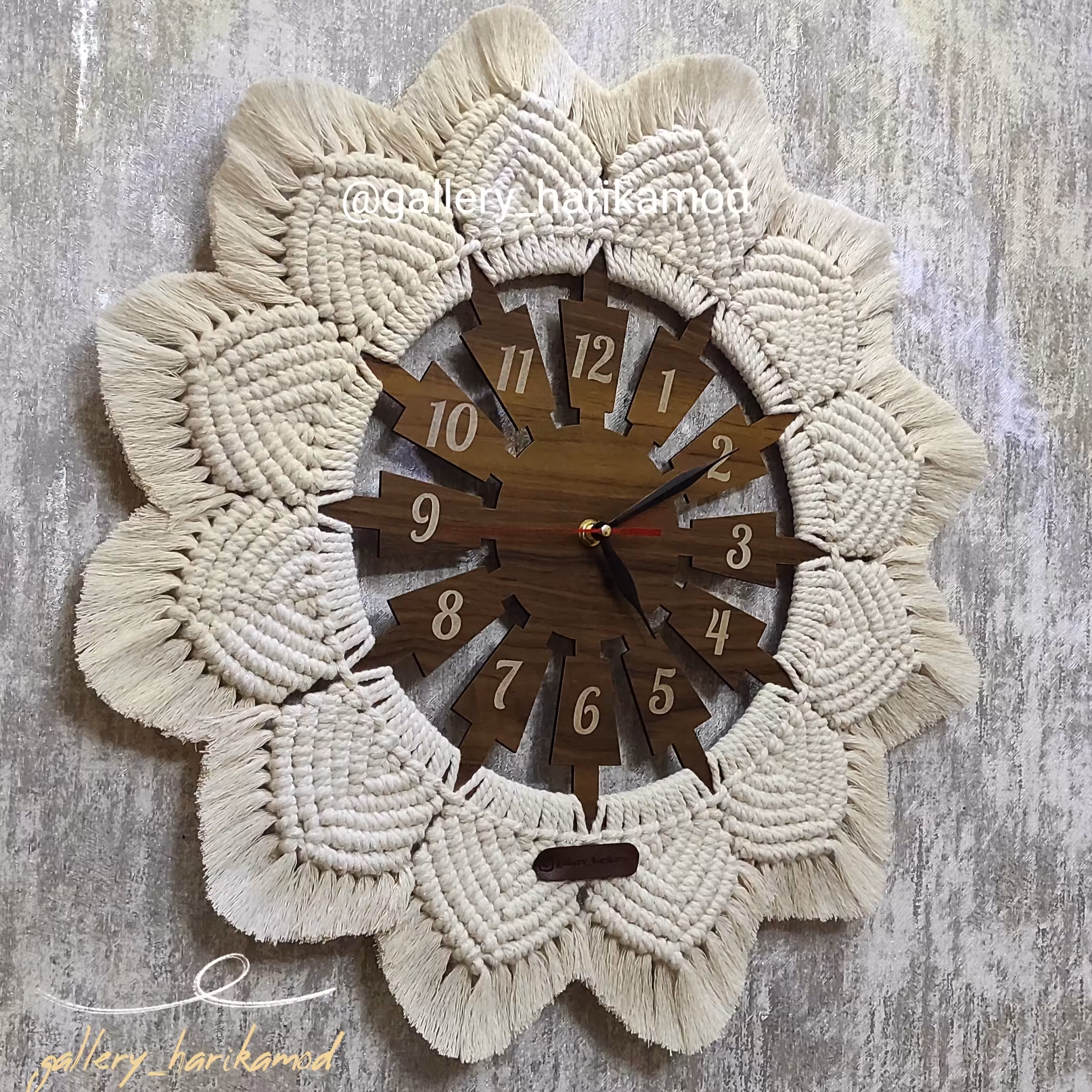 ساعت دیواری دستساز مکرومه