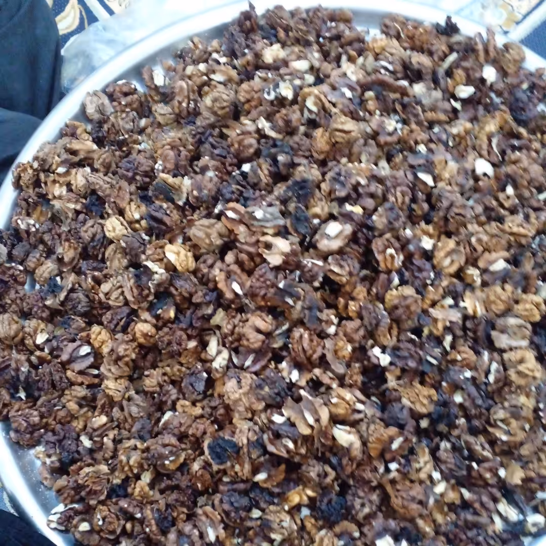 مغز گردو فسنجانی .کردستان