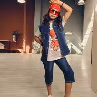 ست اسپرت  تیشرت و جلیقه و شلوارک خواهر برادری