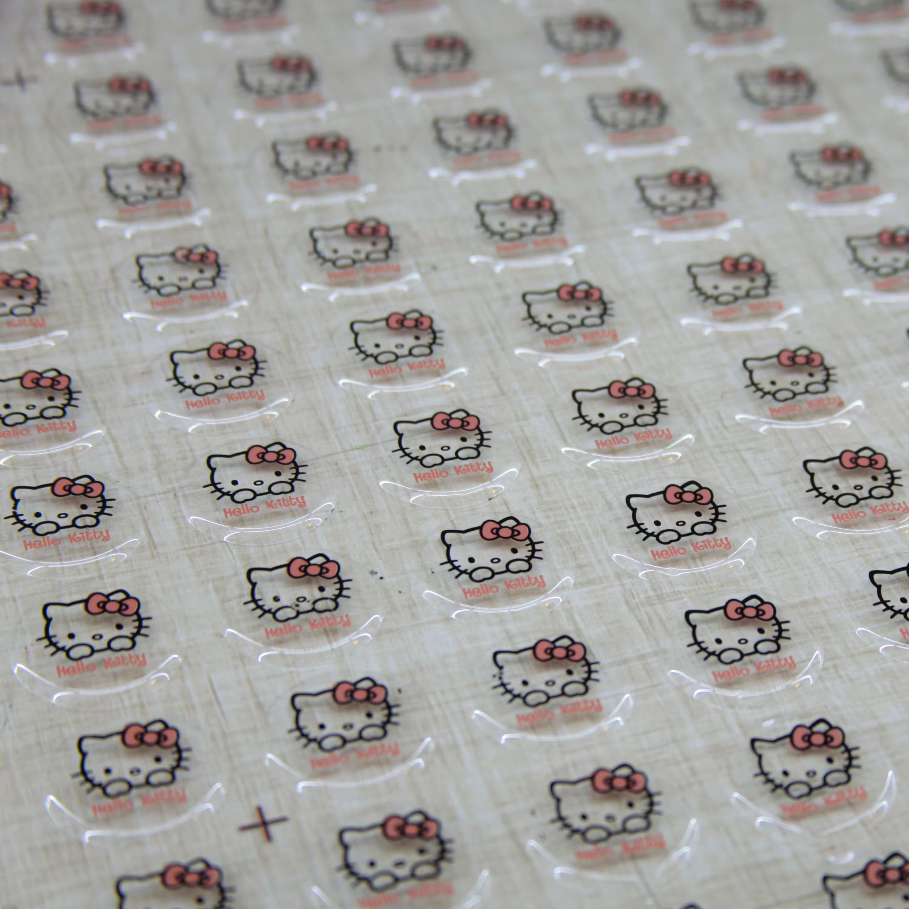 قالب شکلات کیتی