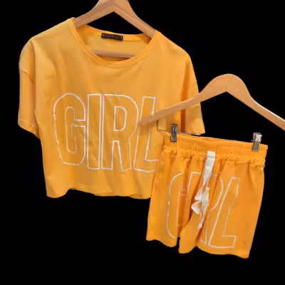 ست کراپ شورتک ورزشی زنانه