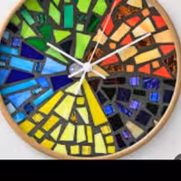 ساعت دیواری چوبی با تزئین معرق کاشی دست ساز قابل شستشو