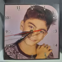 چاپ عکس روی ساعت دیواری مربعی 19در19سانتیمتر