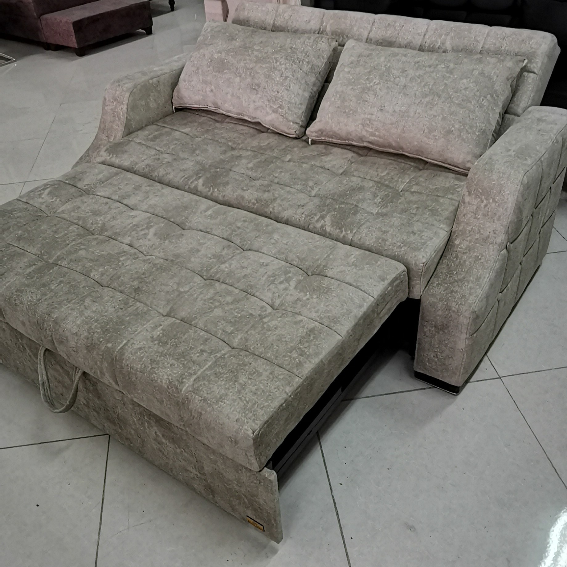 مبل راحتی تخت شو تخت خوابشو