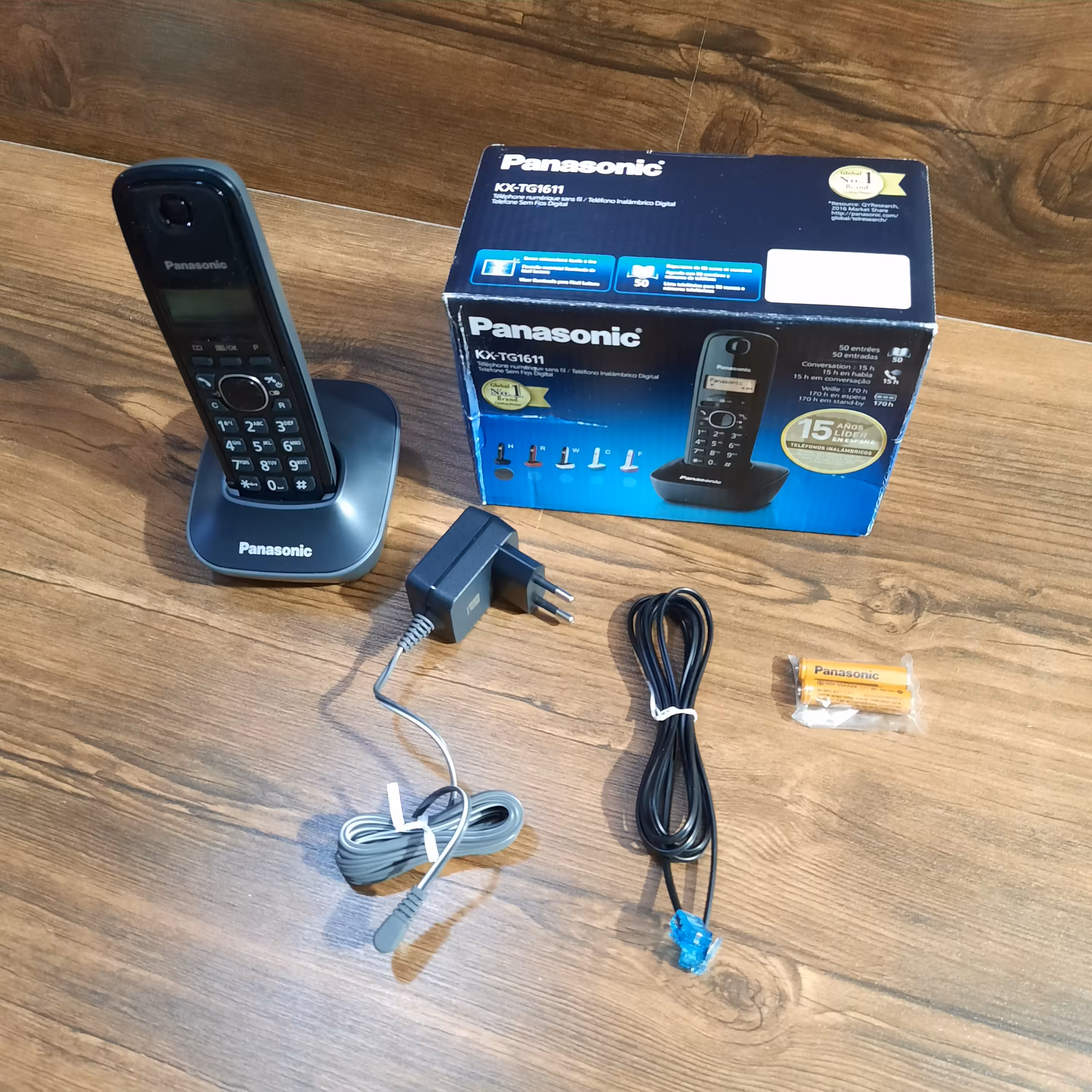 تلفن بی سیم پاناسونیک 1611 اصلی قیمت مناسب ساخت تایلند با 2باطری نیم قلمی اورجینال