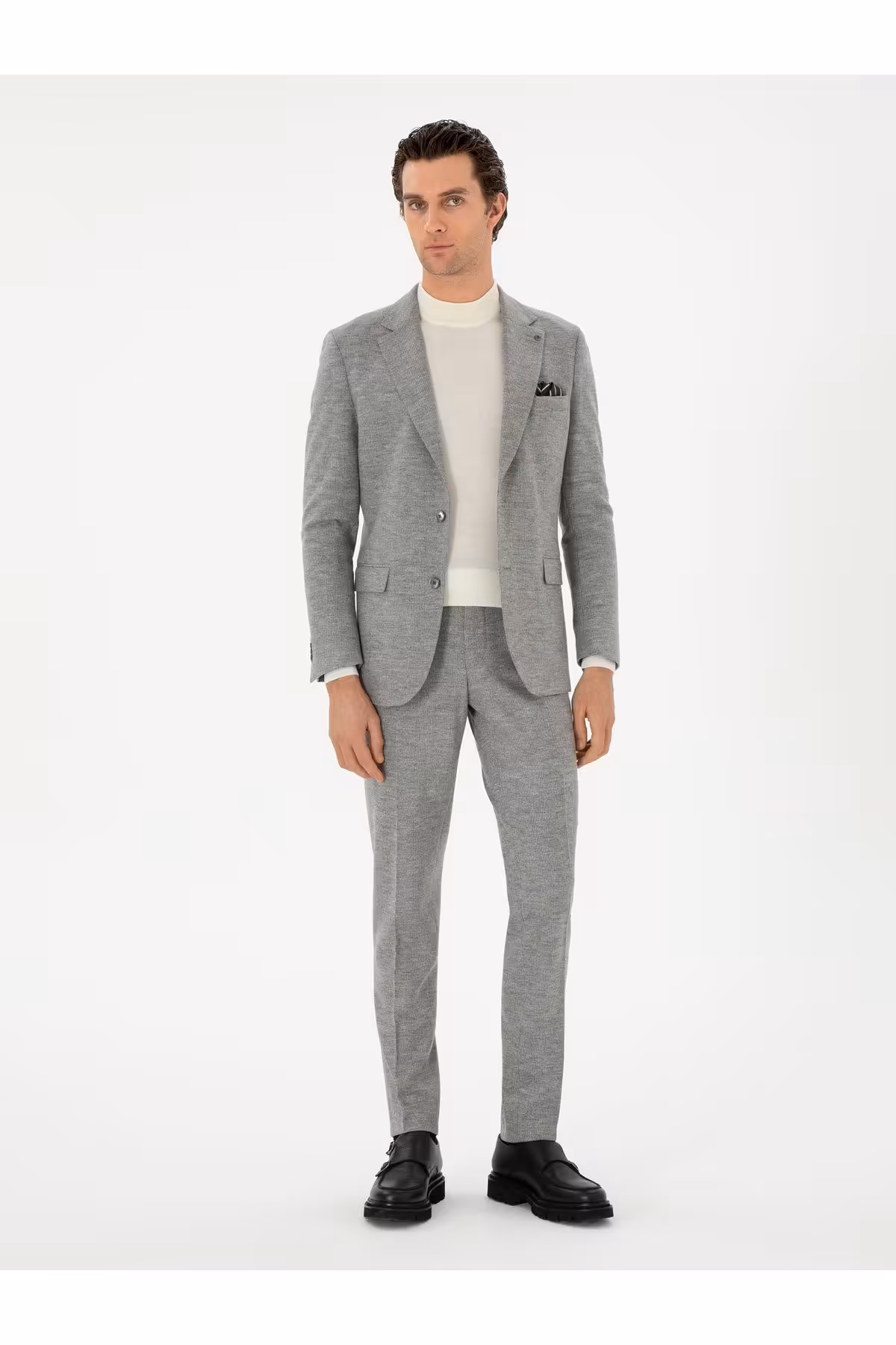 کت وشلوار آبی مردانه و شلوار باریک خاکستری سبک کاشارل Cacharel