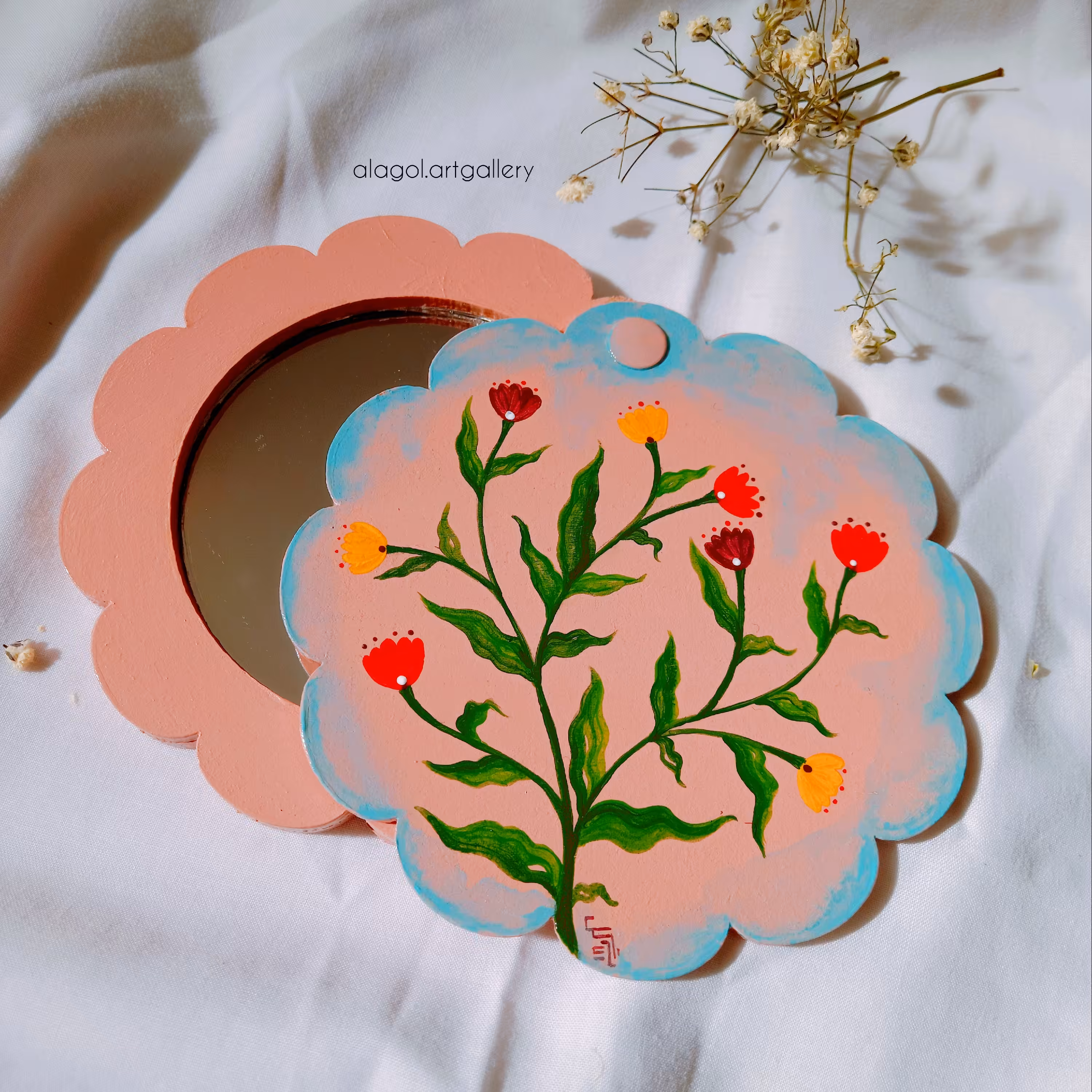 آینه جیبی نقاشی شده دالبری دردار طرح جوانه