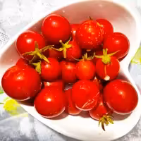 شوری گوجه گیلاسی - 1کیلویی 