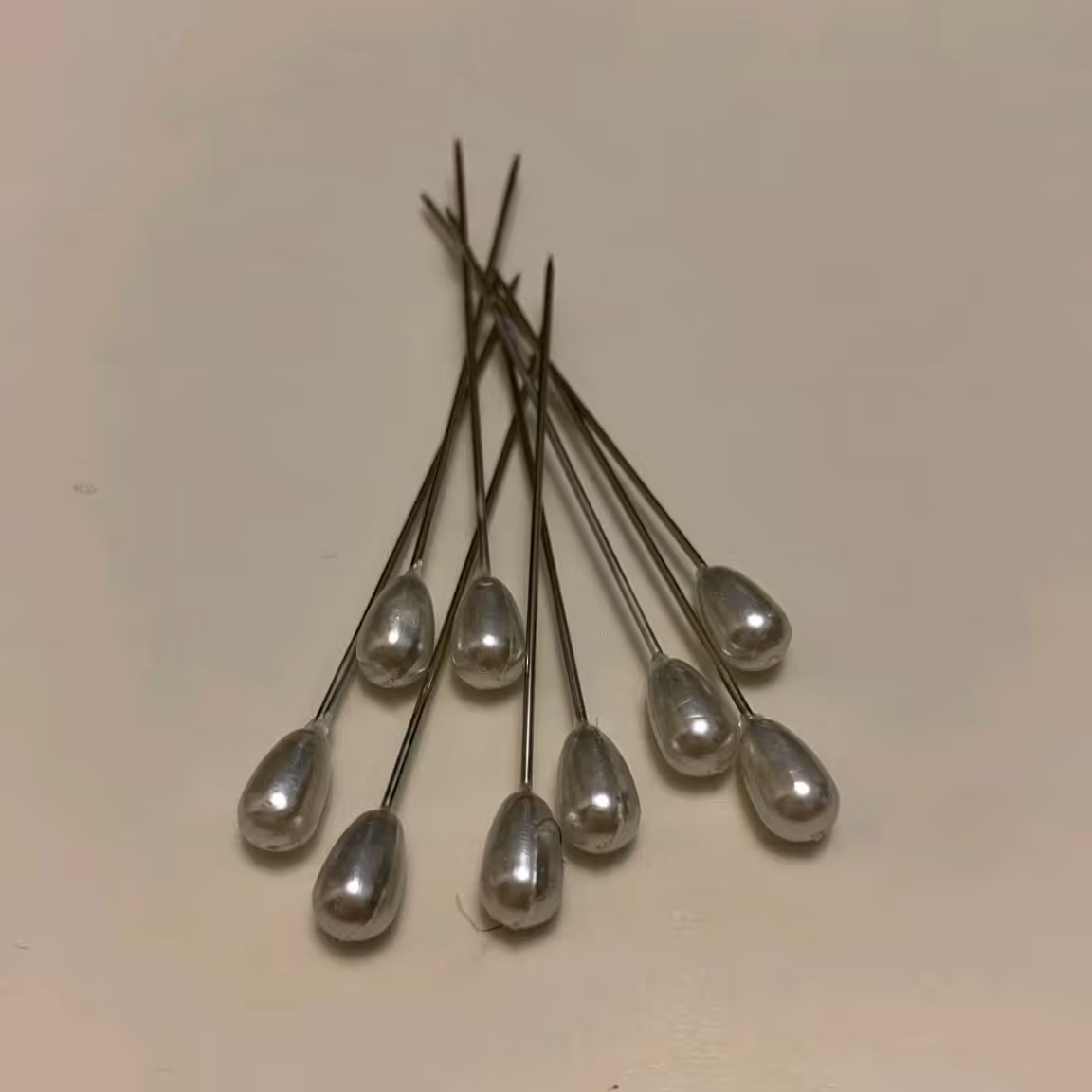 سوزن طرح اشک سفید 