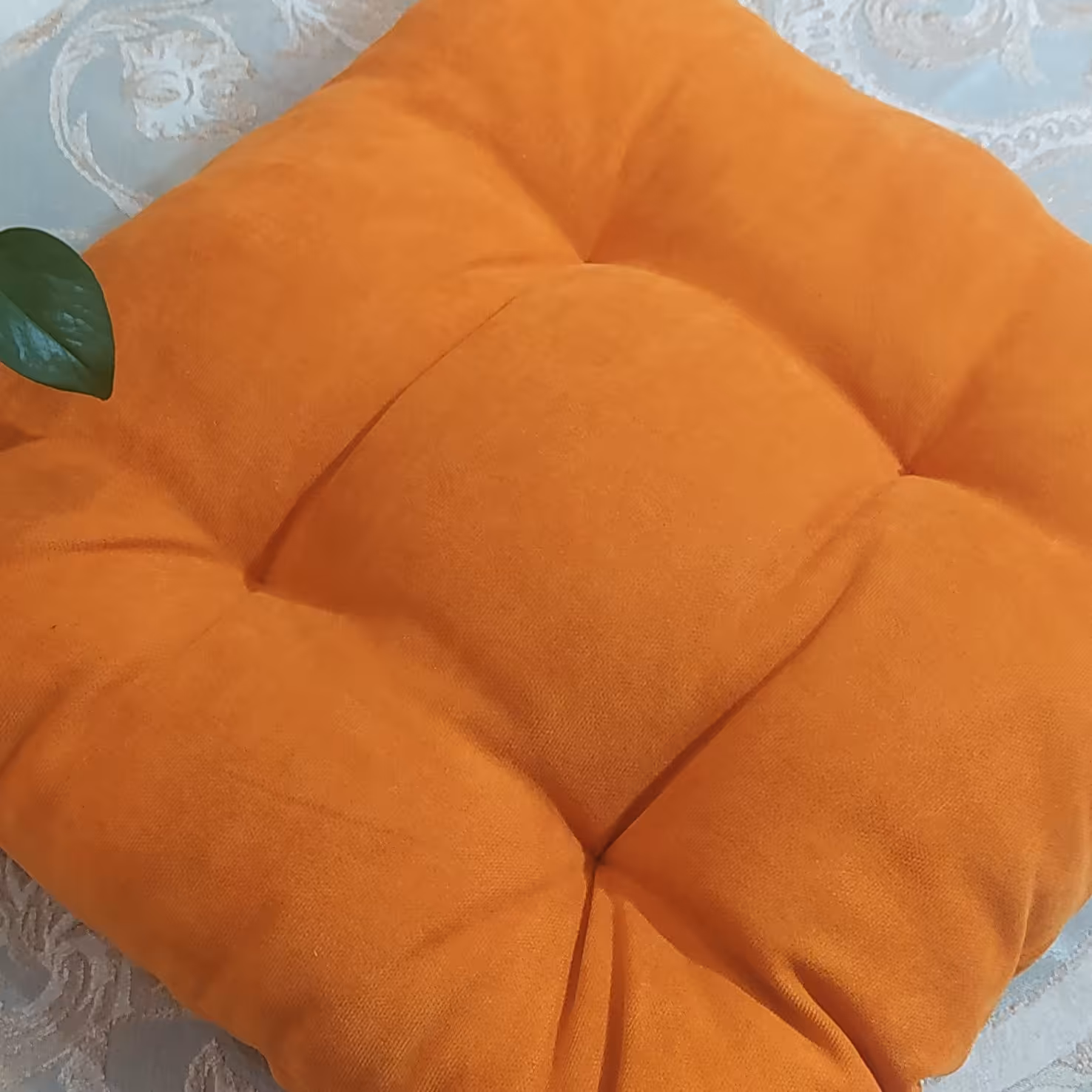 کوسن بالشتکی صندلی