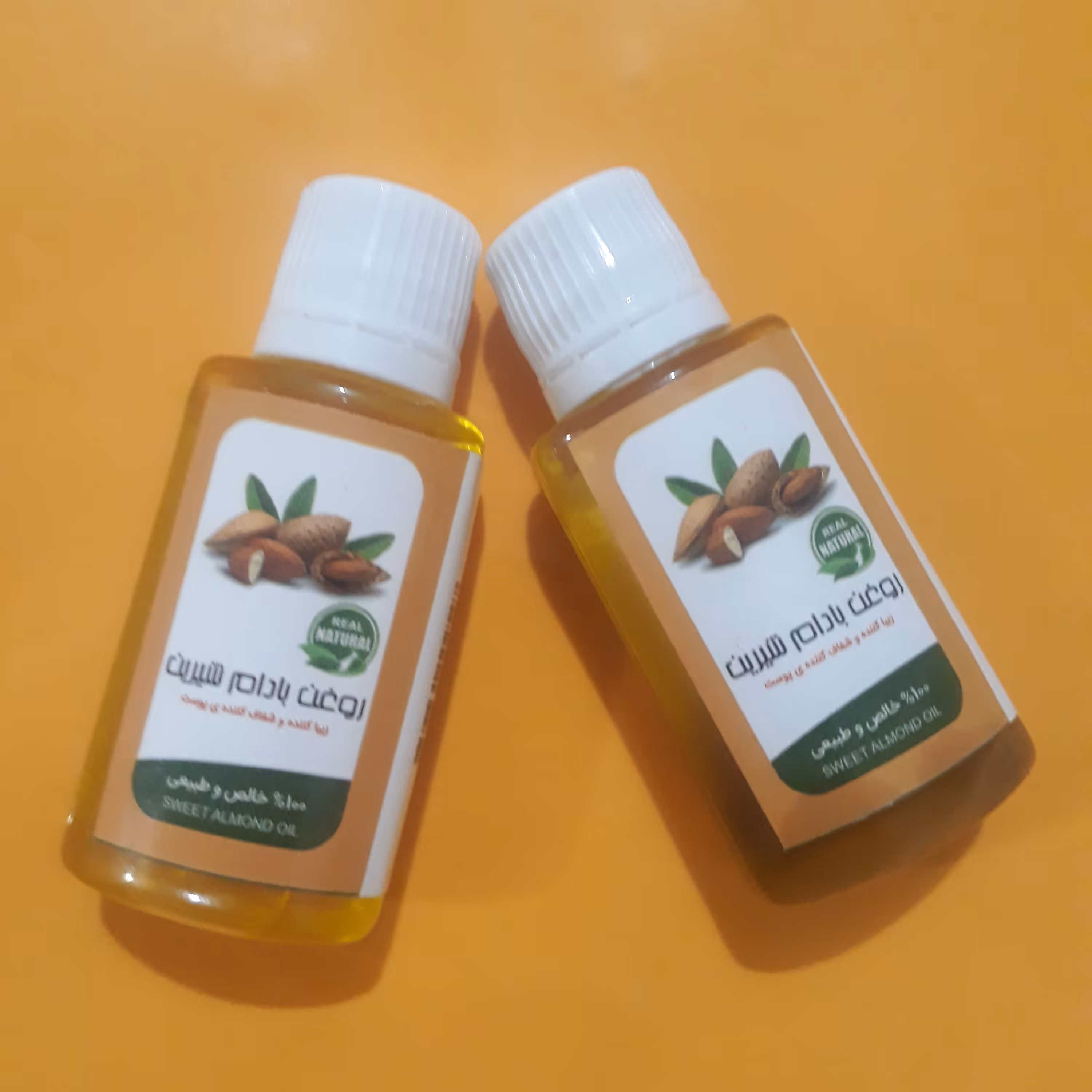 روغن بادام شیرین، تقویت کننده مژه و ابرو، مفید جهت نقرس، ضد ریزش مو، از بین برنده موخوره
