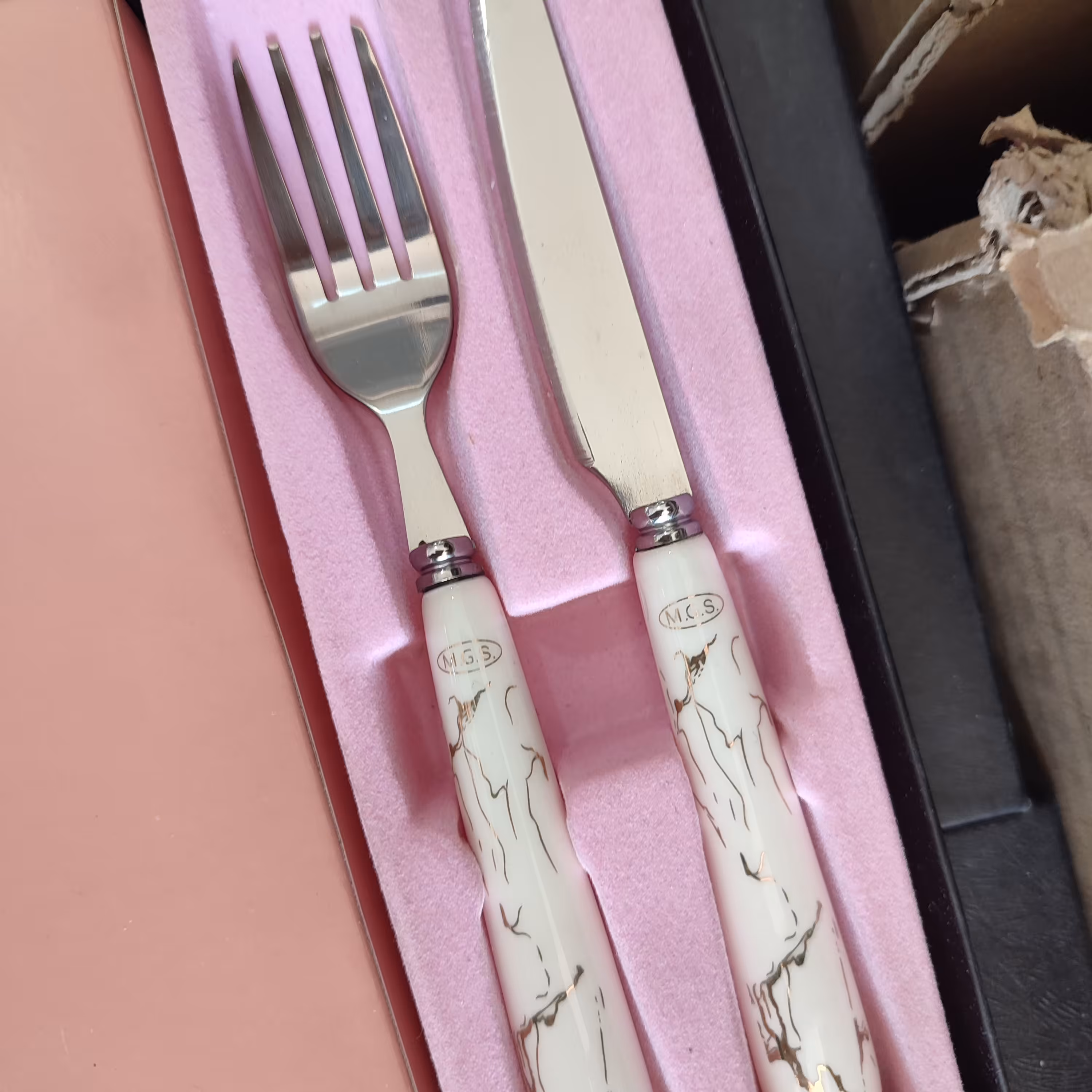 کارد سرامیک سفید ام جی اس