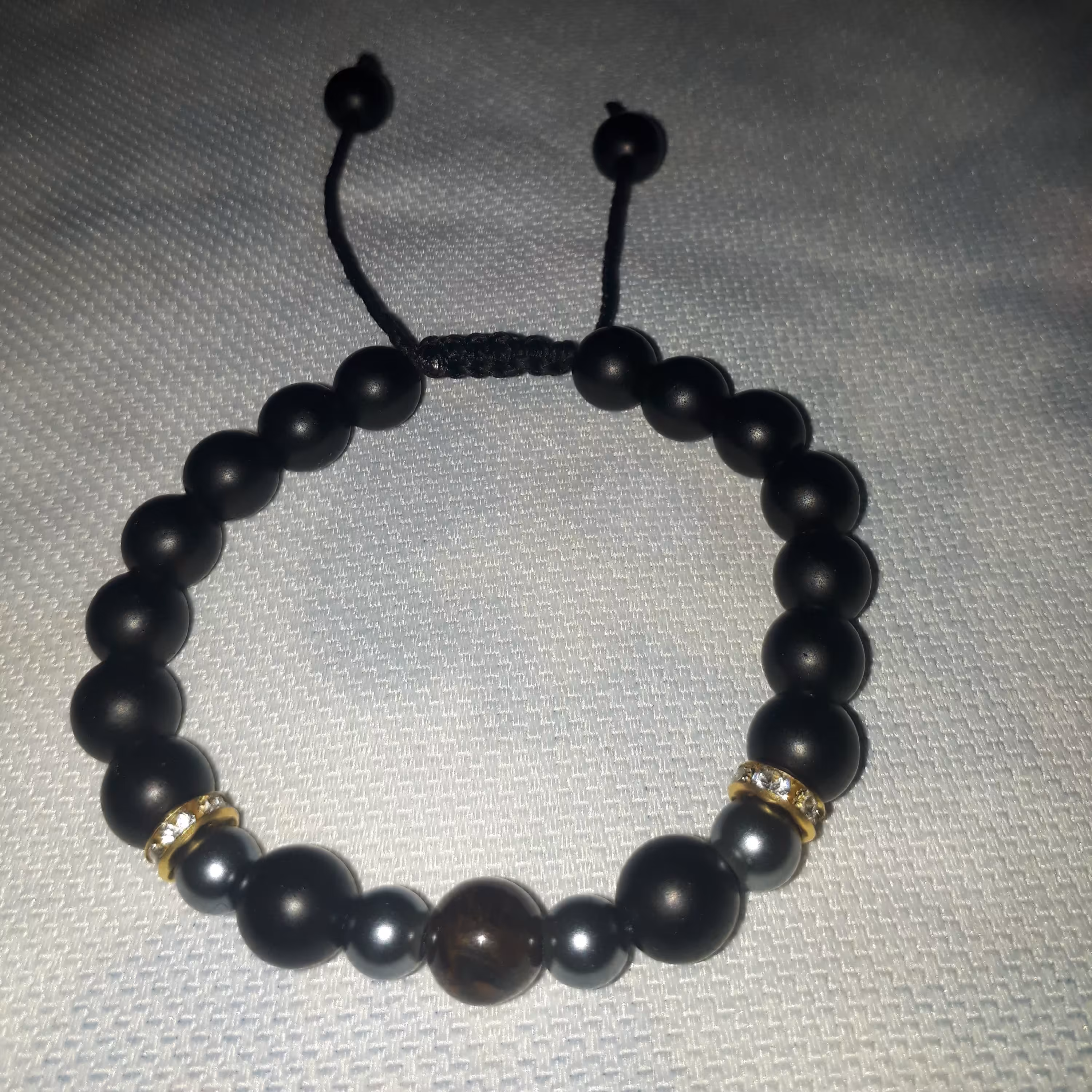 دستبندحدیدوچشم ببر