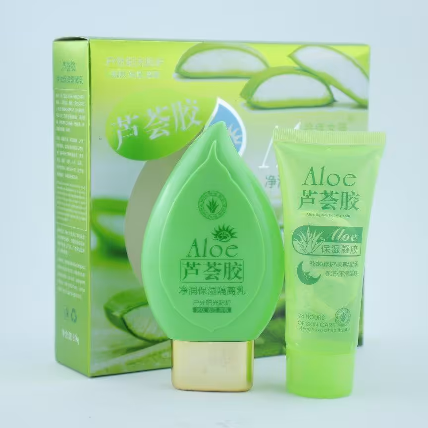 پک ضدآفتاب و ژل آلوئه ورا
Sunscreen pack and aloe vera gel
