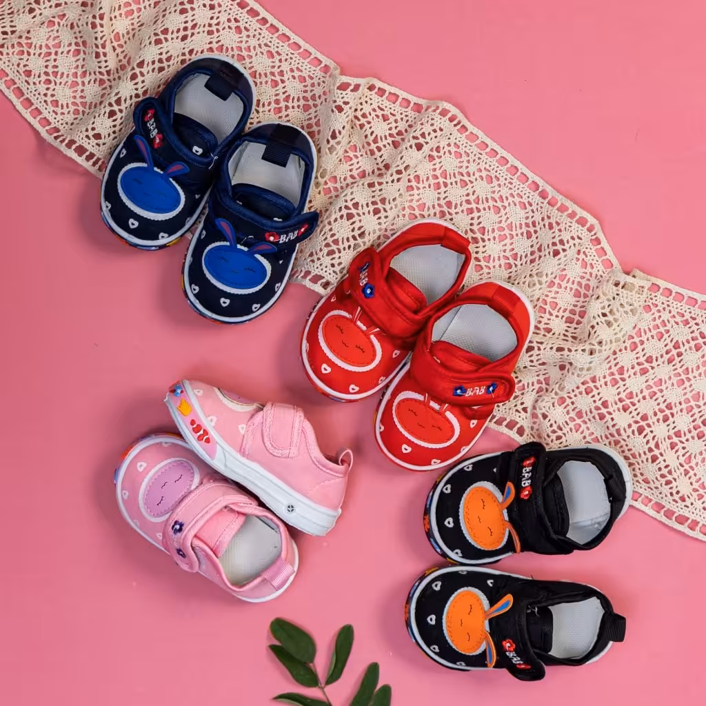 کفش وپاپوش نوزاد دخترانه