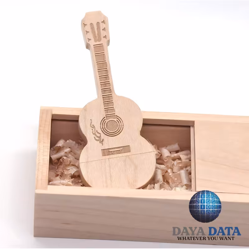 فلش مموری  فانتزی دایا دیتا ست لوکس چوبی گیتار مدل WO1006-1  ظرفیت16GB -USB2 