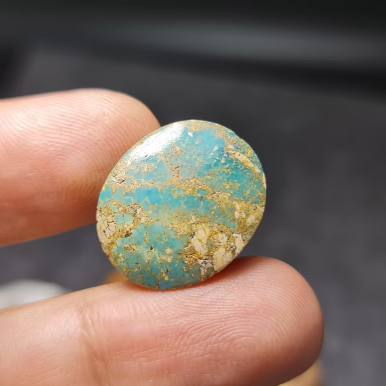  نگین فوق العاده زیبای سنگ  صد درصد طبیعی فیروزه اصل نیشابور 
کد 28134