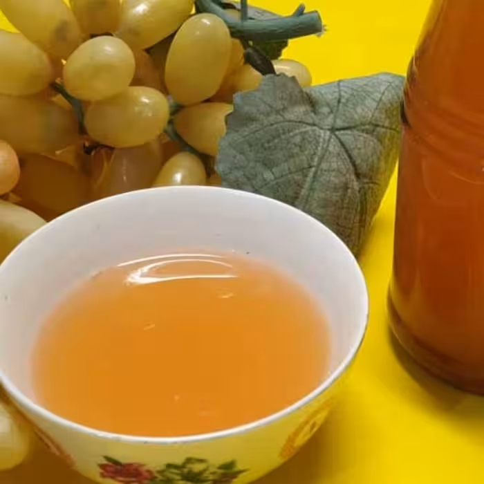 سرگه انگور  طبیعی  خانگی بدون مواد نگهدارنده  وافزودنی سرکه سفید وقرمز