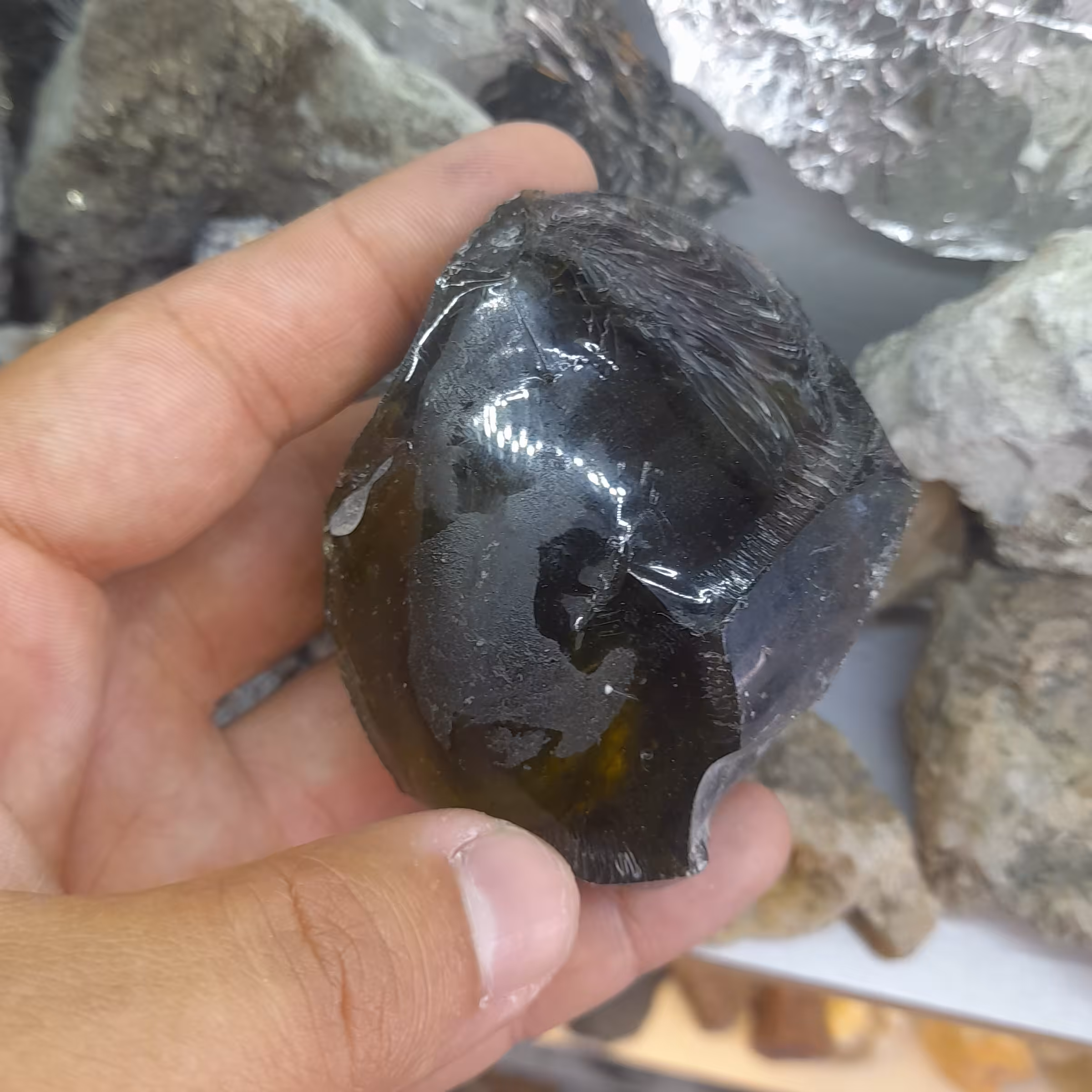 سنگ آبسیدین کد5