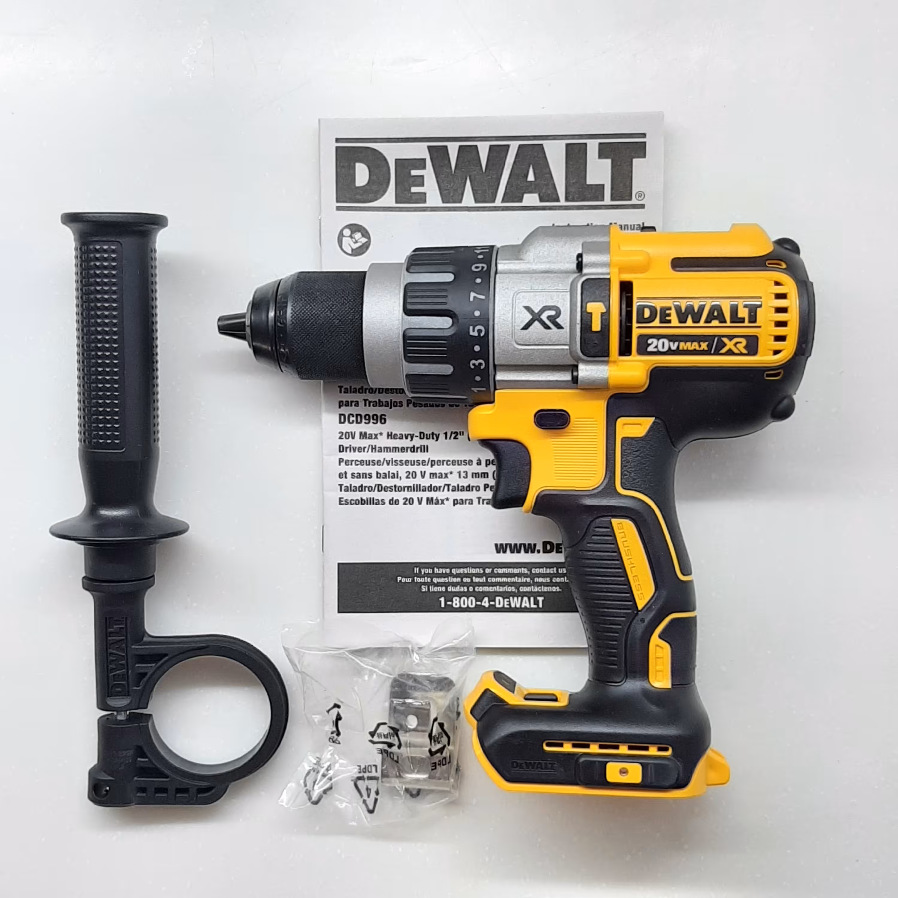 دریل شارژی چکشی دیوالت مدل dcd996 ساخت امریکا بدون باتری و شارژر 