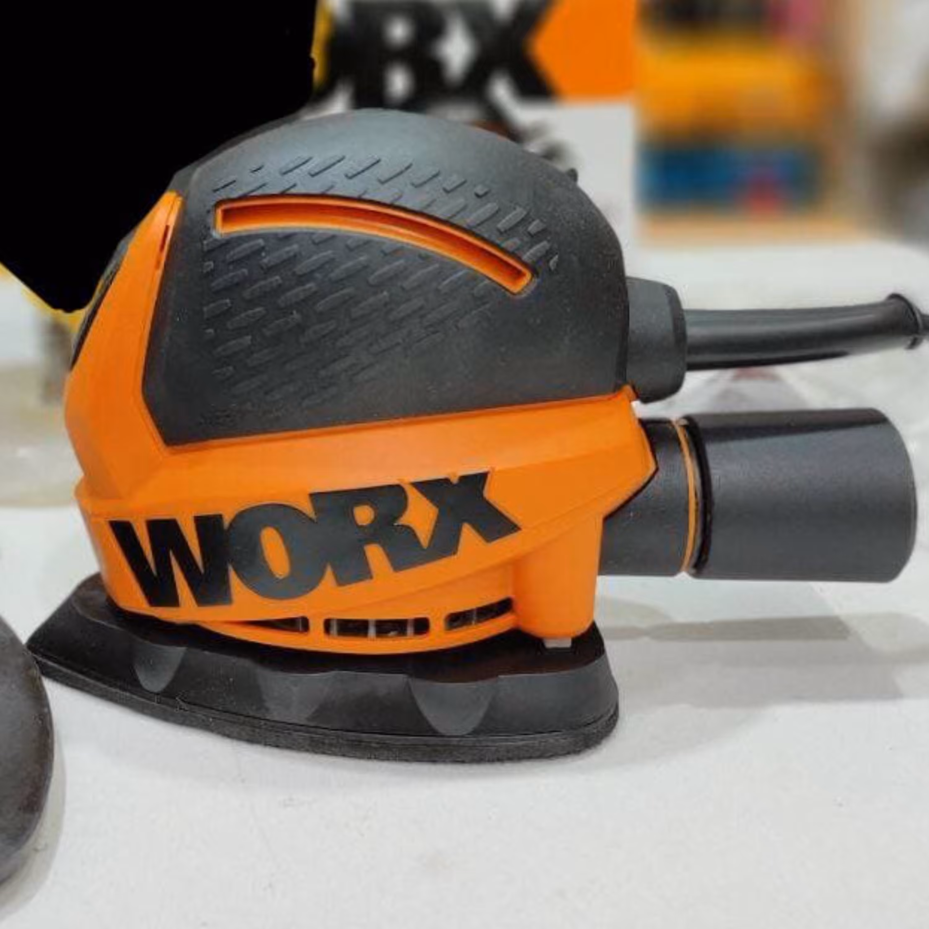 سنباده لرزان مشتی ورکس 160وات