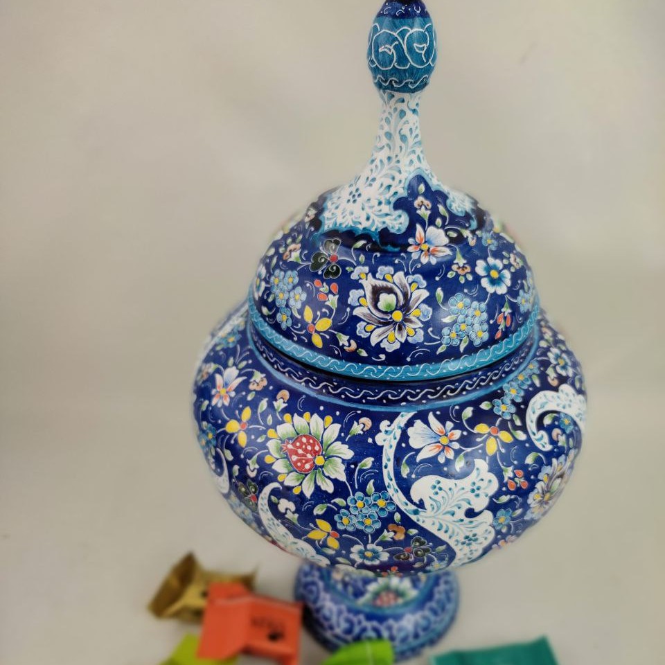 شکلات خوری میناکاری
