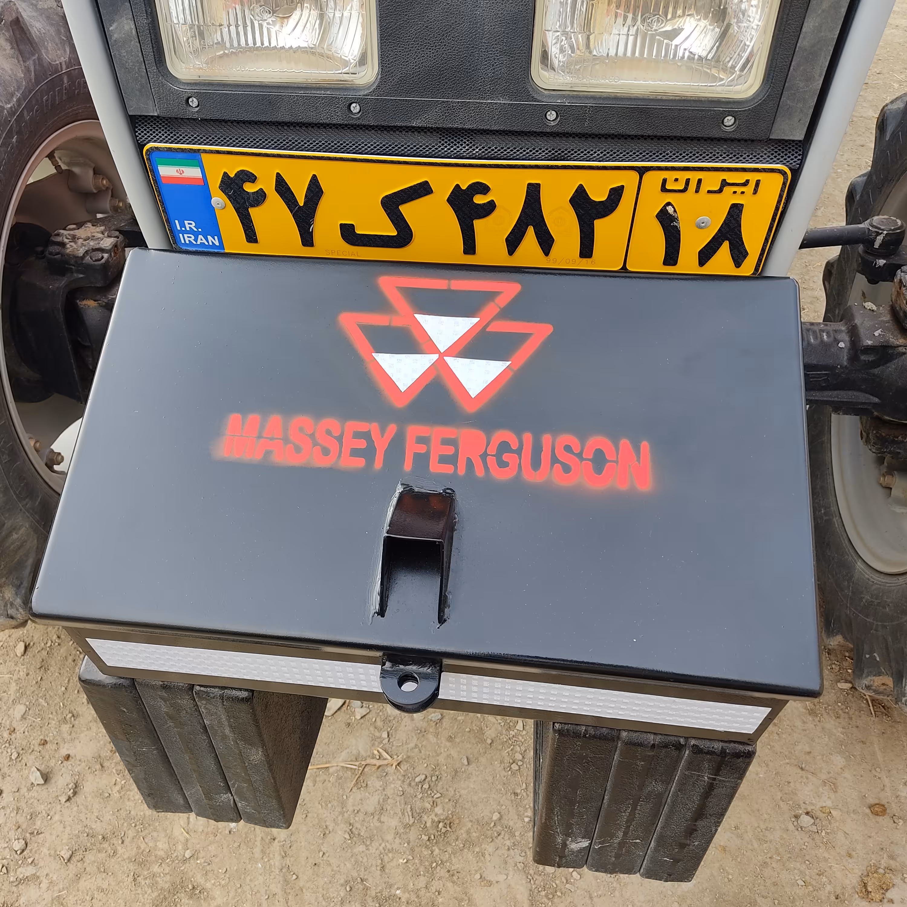 جعبه ابزار تراکتور  فرگوسن 399  475  800  299    4120 1500 485