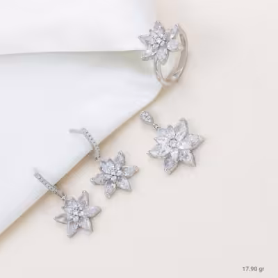 نیم ست نقره زنانه با روکش طلا سفید مدل ستاره درشت کد 2521